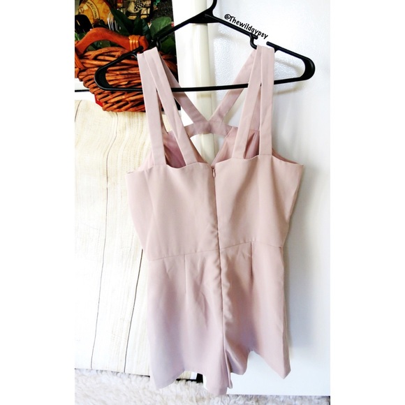 ONE LEFT! Mauve keyhole romper 🌷 - Picture 6 of 6